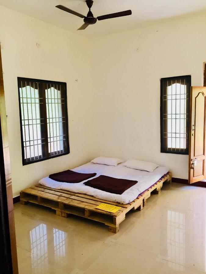 Art Forest Hotell Auroville Exteriör bild